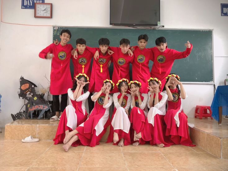 Khoảnh khắc 2